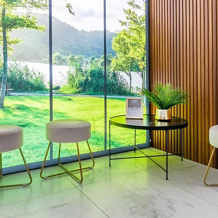 San Babila Prestige - A Few Steps From Duomo Appartement *
