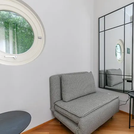 Appartement San Babila Prestige - A Few Steps From Duomo *