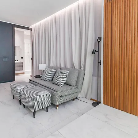 Appartement San Babila Prestige - A Few Steps From Duomo Milaan