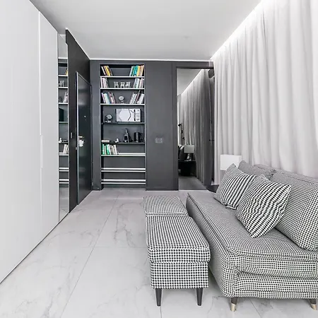 San Babila Prestige - A Few Steps From Duomo Appartement Milaan